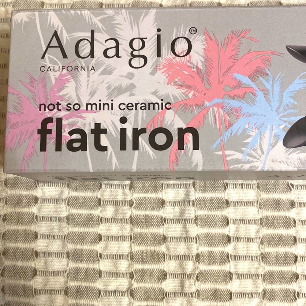 never opened or used hair straightener !!